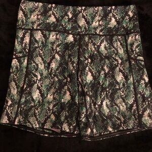CVG Venom L 7” Shorts